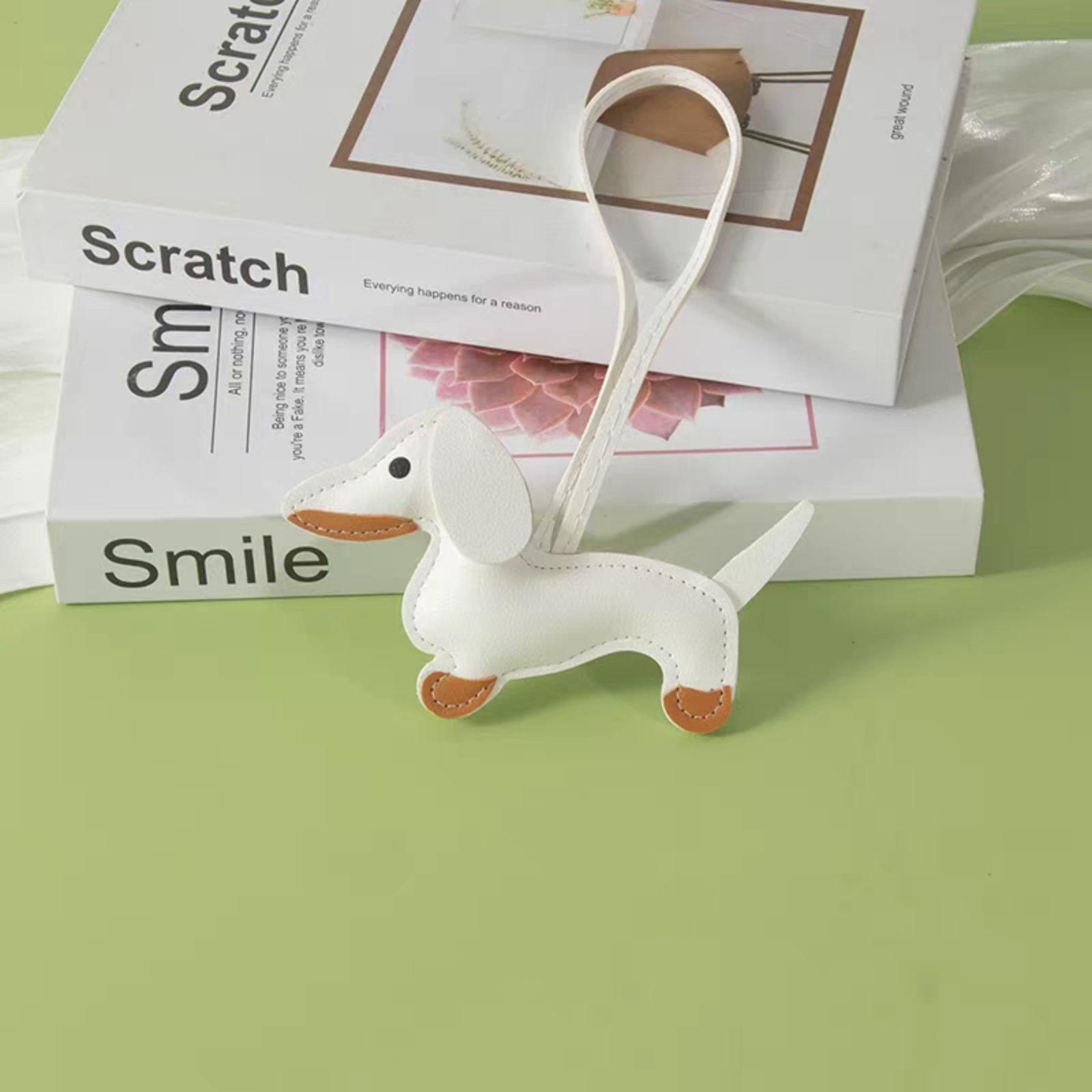 Брелок-подвеска в стиле Hermes Такса на сумку косметичку пенал Белый - фото 2 Брелок-подвеска в стиле Hermes Такса на сумку косметичку пенал Белый - фото 2