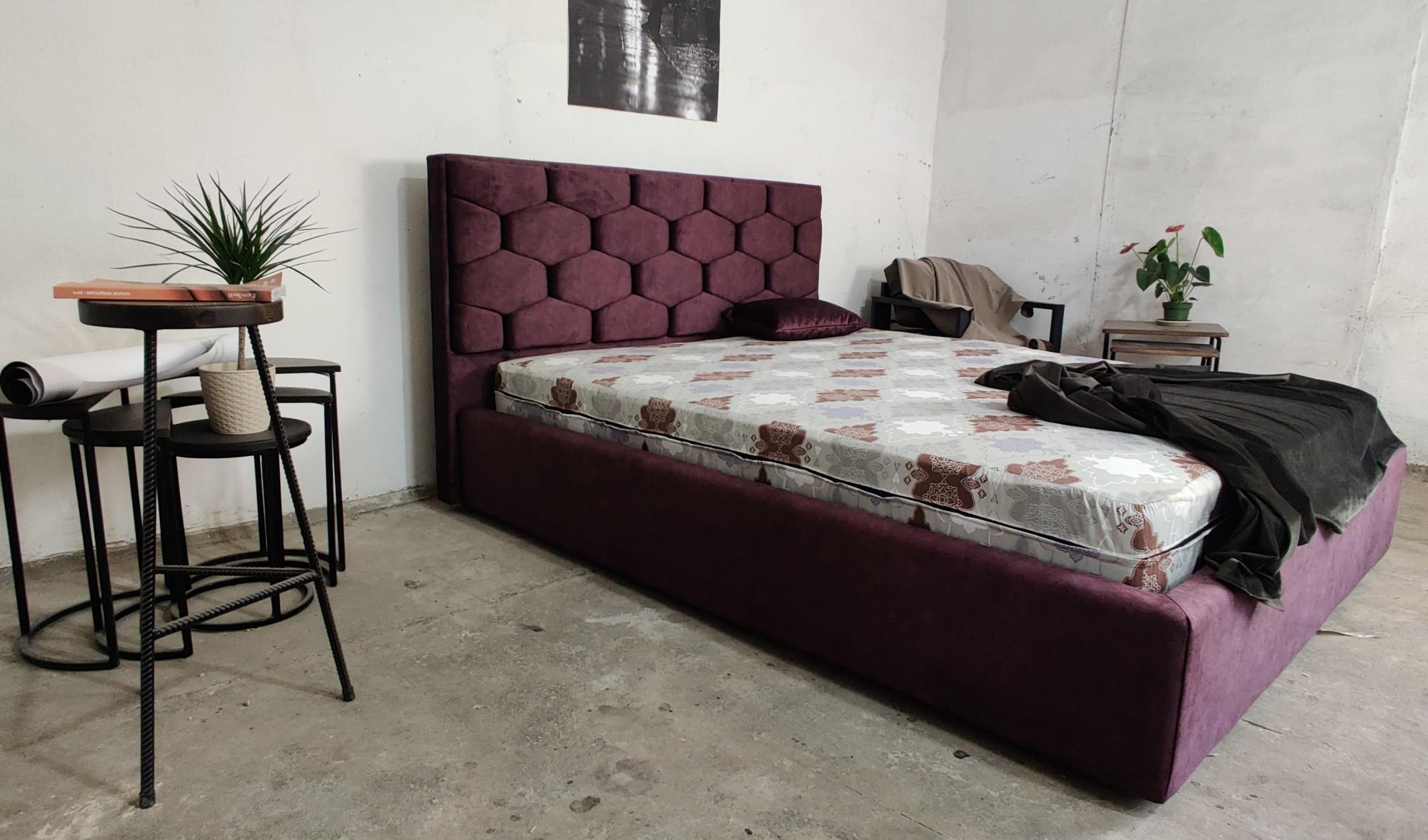 Кровать двуспальная BNB Octavius Premium Simple 160х200 см Фиолетовый (bnb_0179) - фото 3 Кровать двуспальная BNB Octavius Premium Simple 160х200 см Фиолетовый (bnb_0179) - фото 3