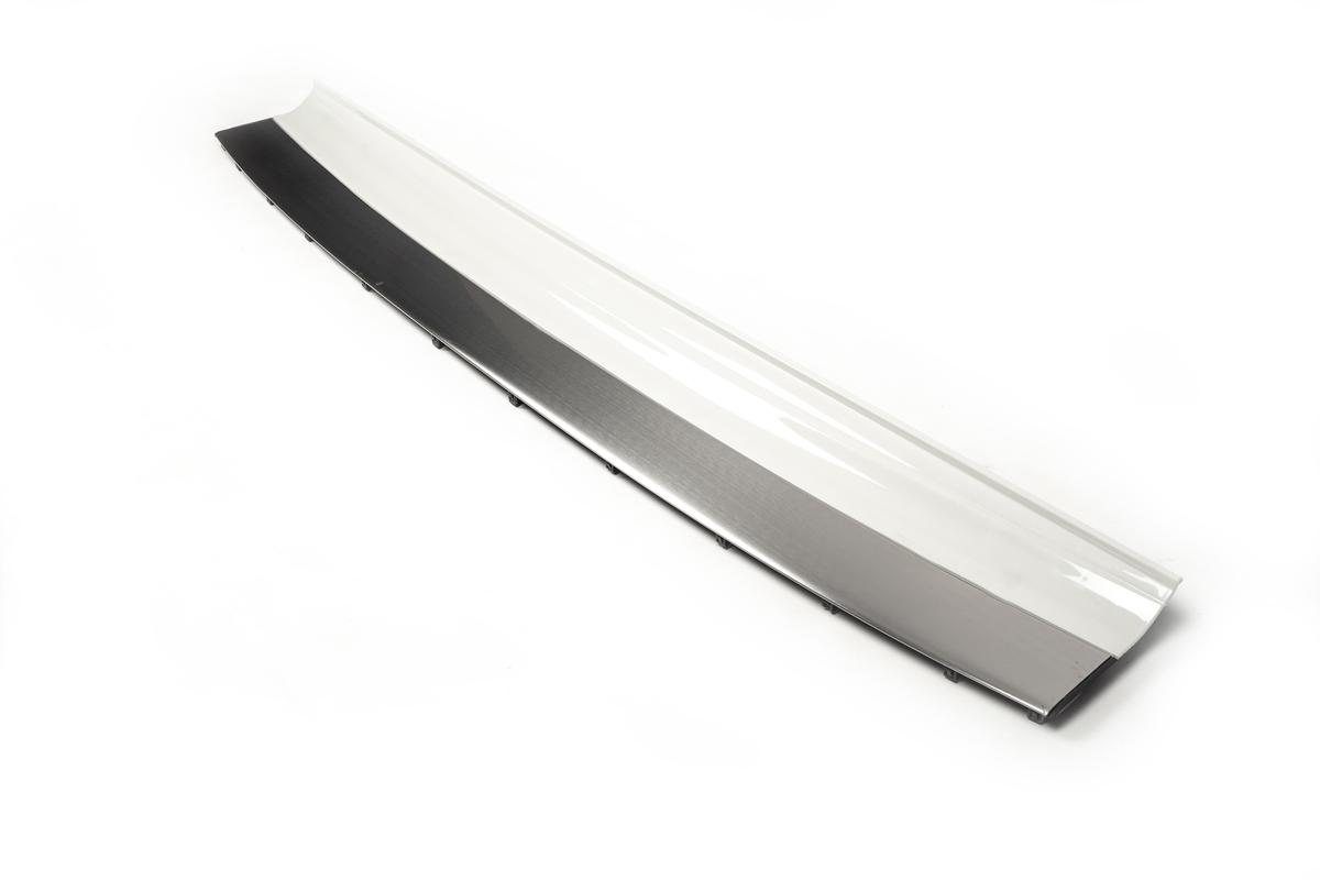 Накладка на задний бампер с хромом 1234 Upgrade для Lexus LX570/450d разные материалы Хром