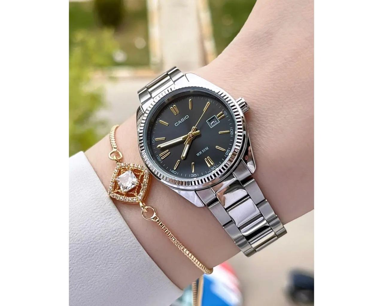 Наручний годинник жіночий Casio LTP-1302D-1A2VDF d 30 мм Срібний/Чорний (2535522995) - фото 3 Наручний годинник жіночий Casio LTP-1302D-1A2VDF d 30 мм Срібний/Чорний (2535522995) - фото 3