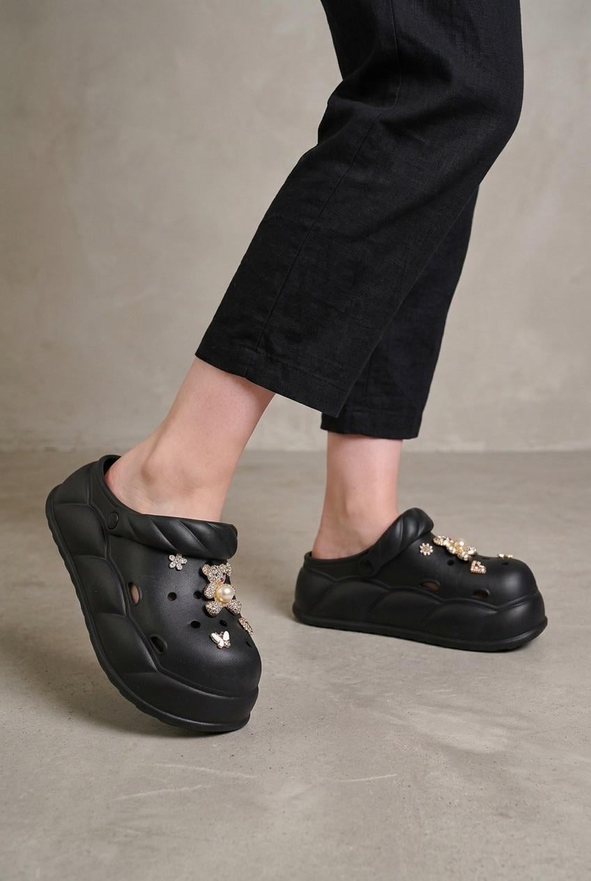 Кроксы женские Horoso 347893 на платформе с джибитсами р. 40/41 Черный