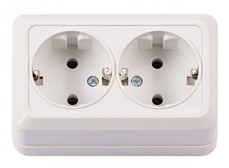 Розетка двойная Luxel с заземлением накладная opera Белый (2008)