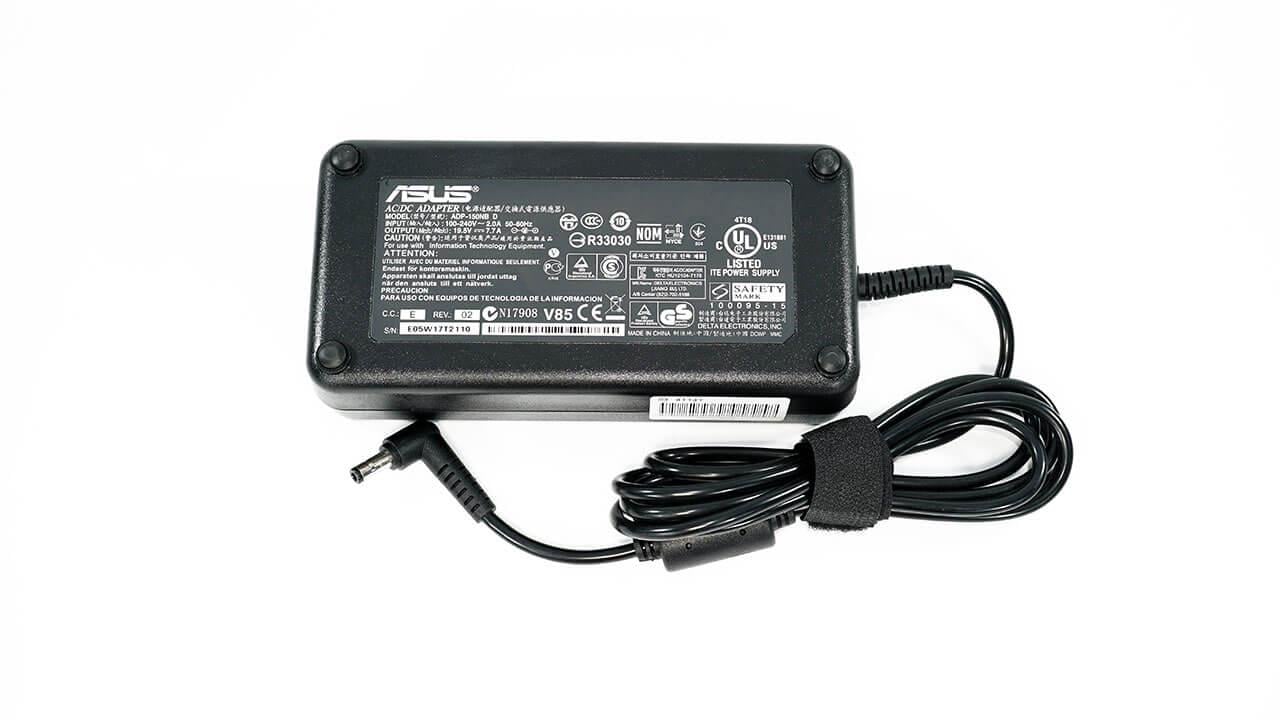 Блок питания Razer Blade 19V 7,9A 150W (94836) - фото 3