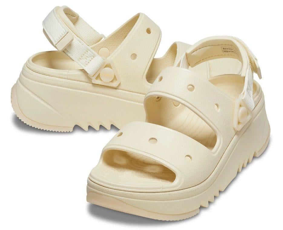 Сандалії жіночі Crocs Hiker Xscape Sandal Vanilla р. 38-39 Бежевий (23160) Сандалії жіночі Crocs Hiker Xscape Sandal Vanilla р. 38-39 Бежевий (23160)