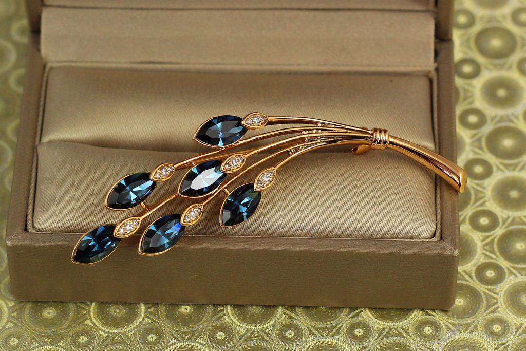 Брошь Xuping Jewelry Ветка вечернего сияния с синими камнями 6,7 см Золотистый (31456156) Брошь Xuping Jewelry Ветка вечернего сияния с синими камнями 6,7 см Золотистый (31456156)