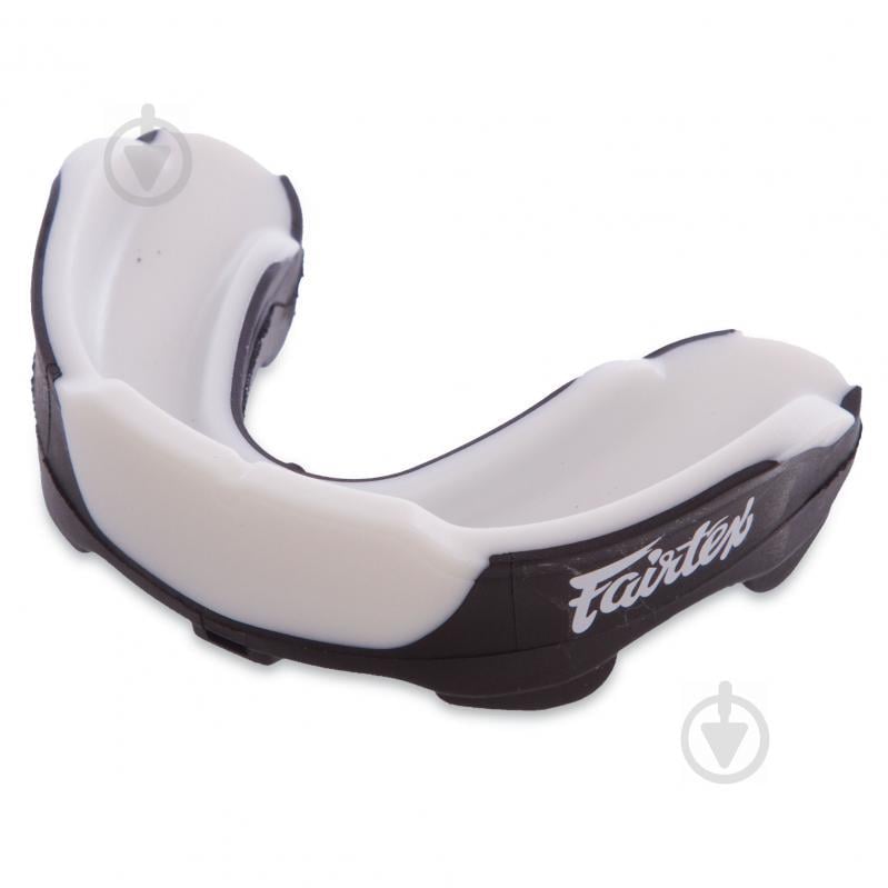 Капа боксерська одностороння однощелепна FAIRTEX MG3 Чорний