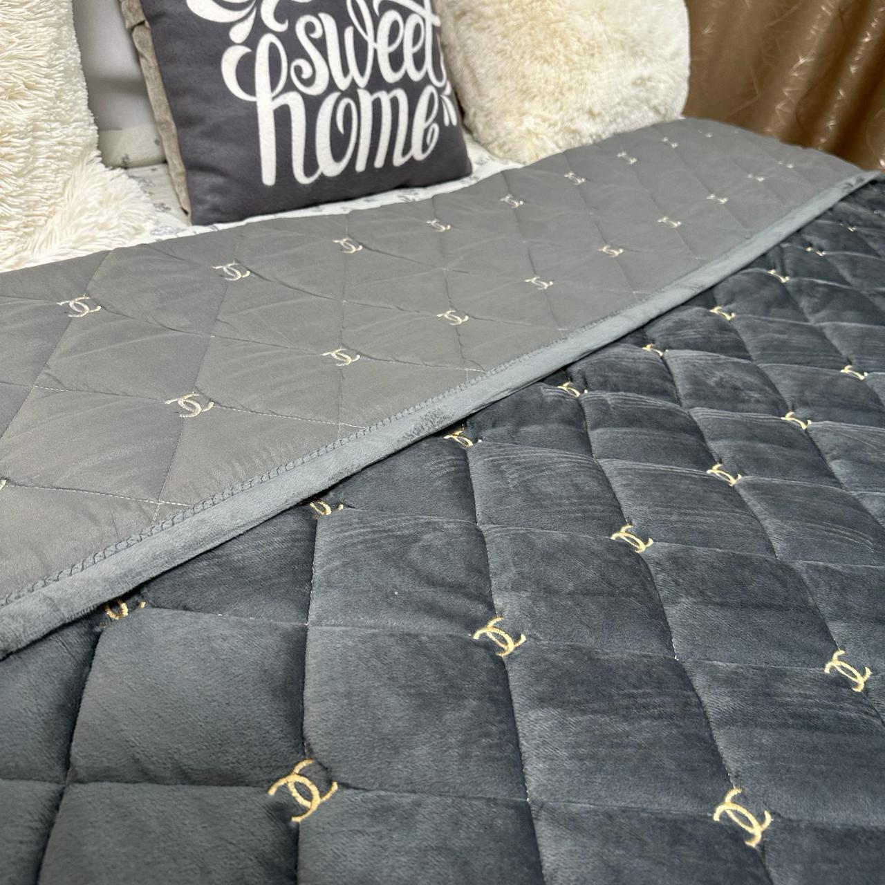 Покривало на ліжко велюрове полуторне 150x210 см Графітовий (28821669) - фото 3