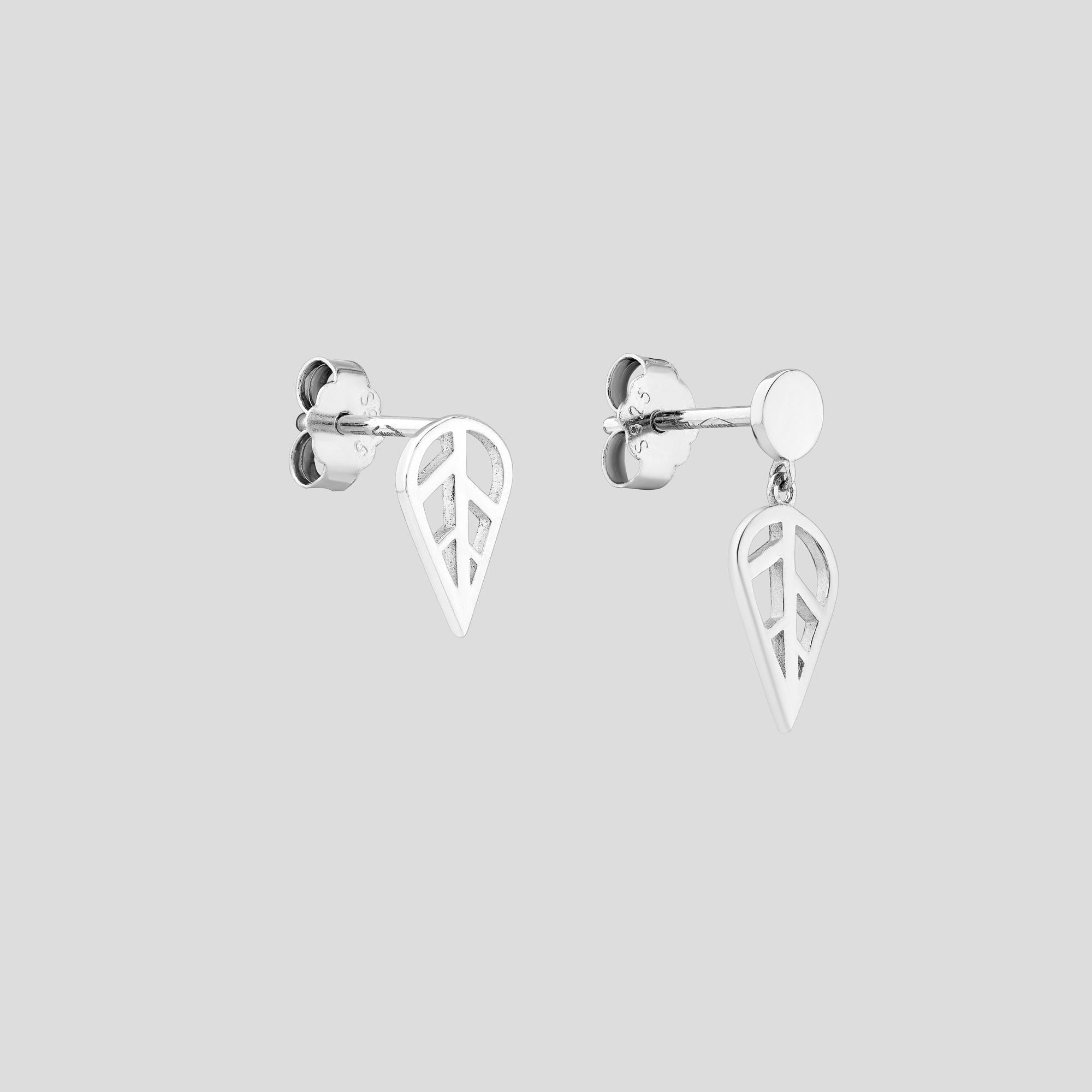 Серебряные серьги Minimal Природная грация (16911)