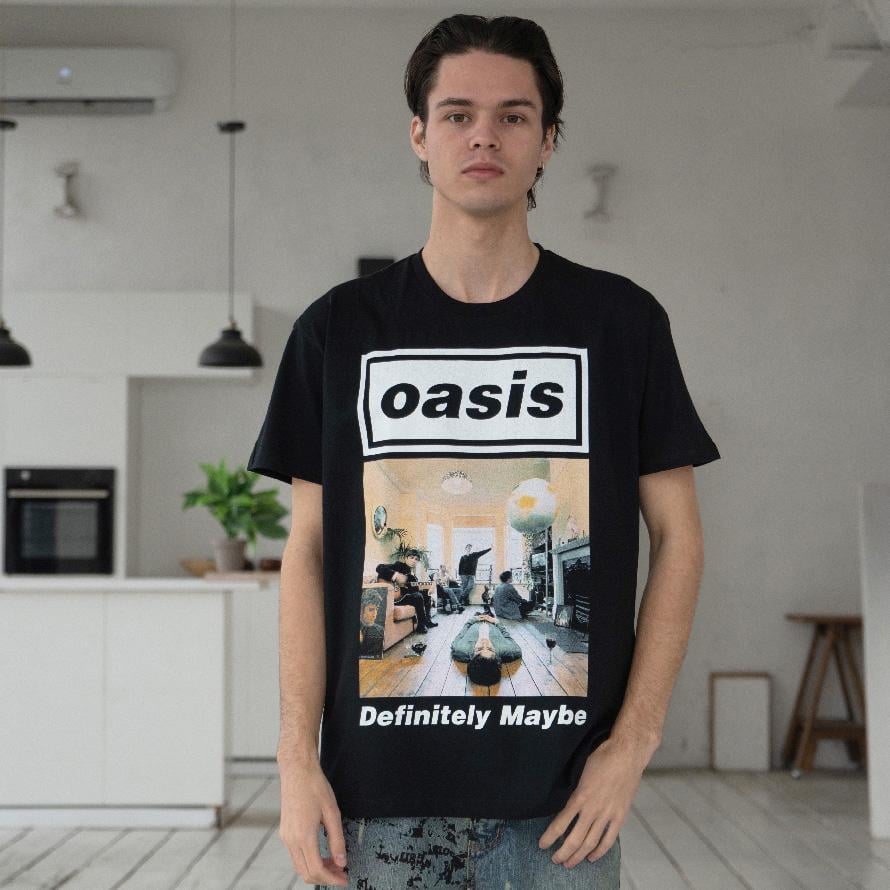 Футболка унисекс Oasis Definitely Maybe S Черный (0000009701)