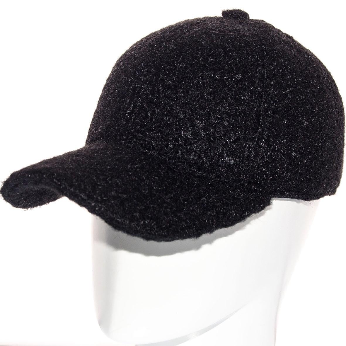 Бейсболка жіноча мерлушка баранчик Sofi BBZ21510 р. 57-58 Чорний