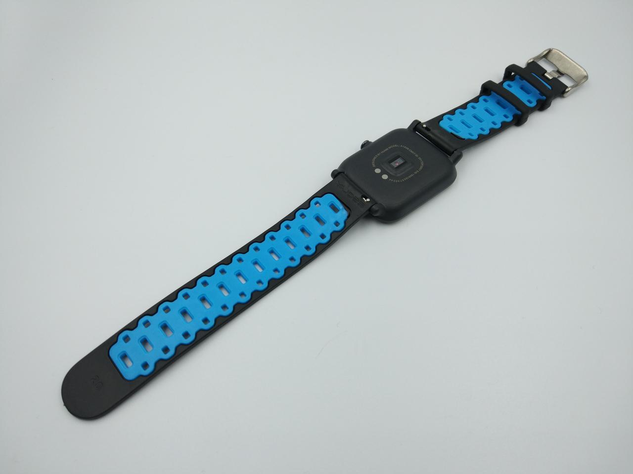 Ремешок для смарт-часов MiJobs Sport силиконовый 20 мм Черный/Голубой (1626P) - фото 5 Ремешок для смарт-часов MiJobs Sport силиконовый 20 мм Черный/Голубой (1626P) - фото 5