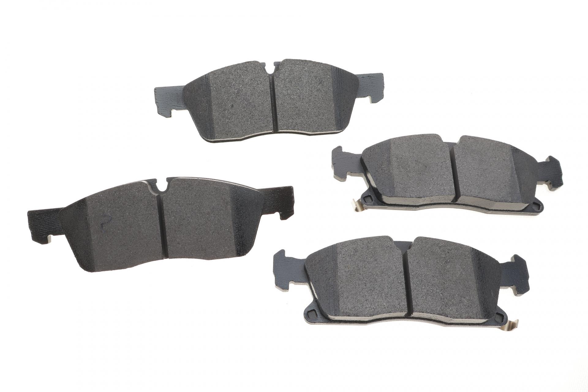 Колодки тормозные передние TEXTAR Jeep Grand Cherokee IV 3.0-6.4 10- TRW Q+ (2519207 TEXTAR)