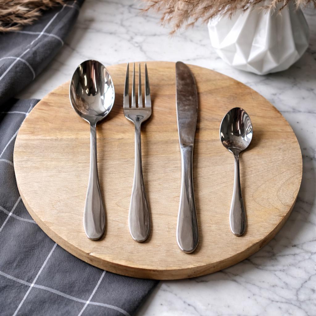 Набор столовых приборов из нержавеющей стали зеркальная полировка 24 пр. (32064333) Набор столовых приборов из нержавеющей стали зеркальная полировка 24 пр. (32064333)