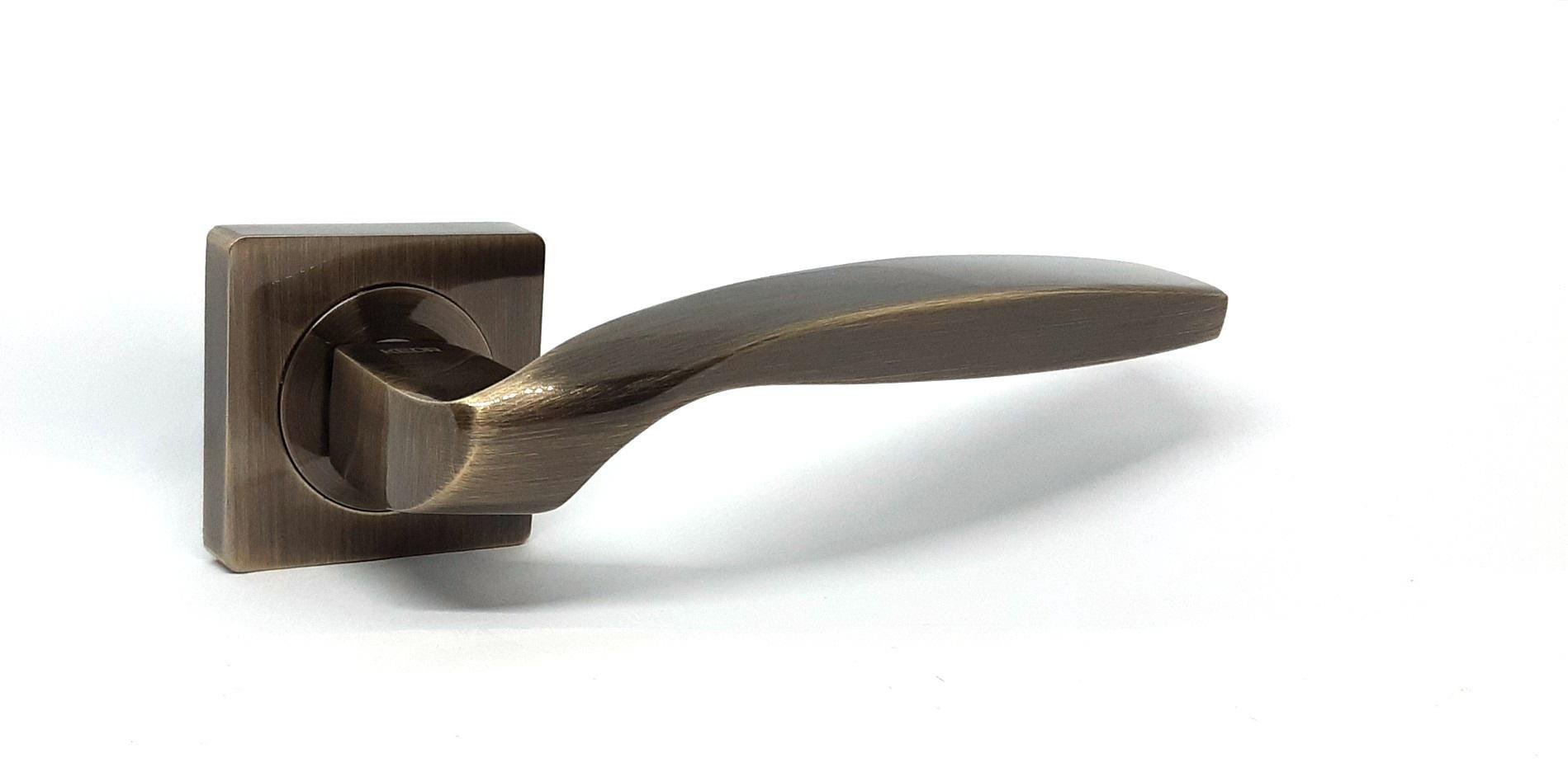 Ручка Kedr на розетке квадрат R6.045-AL AB Старая бронза