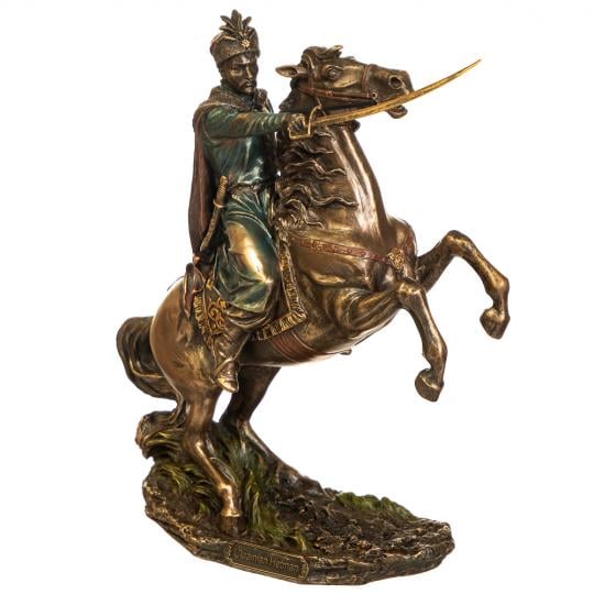 Статуетка Гетьман колекція Veronese 22х20 см (02440A4)