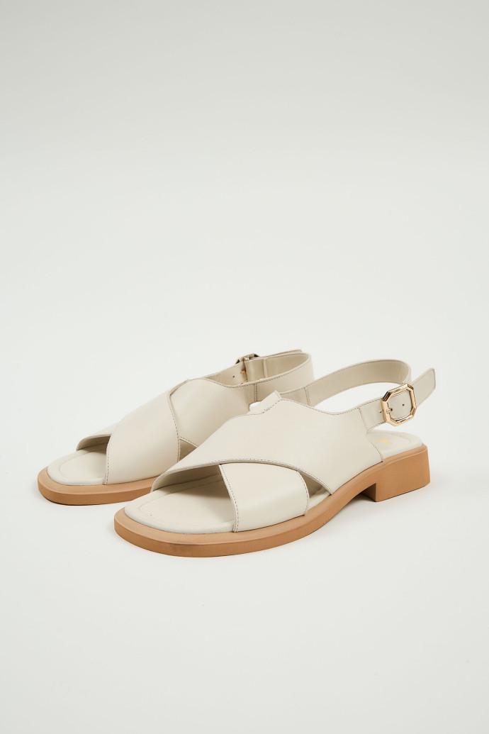 Босоніжки жіночі LONZA шкіряні р. 36 Білий (197610)