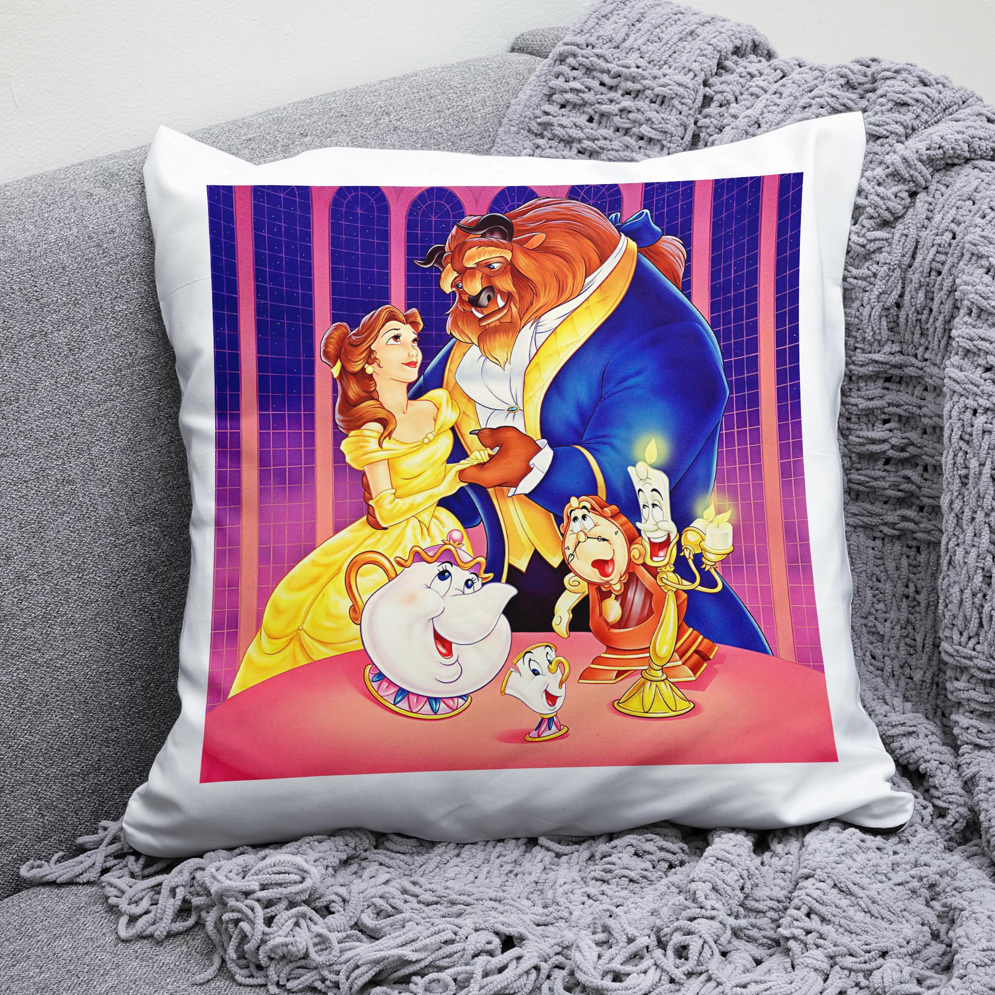 Плюшевая подушка квадрат с принтом Beauty and the Beast