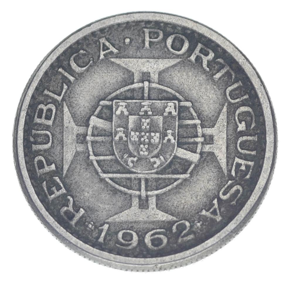 Коллекционная монета Сан-Томе и Принсипи 2,5 эскудо 1962 г. F-VF (М24011)