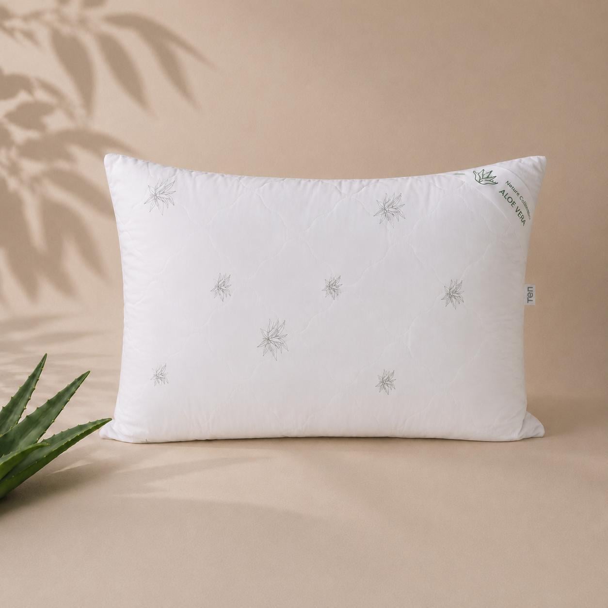 Подушка з еластичною мембраною та екстрактом ALOE VERA 50х70 см