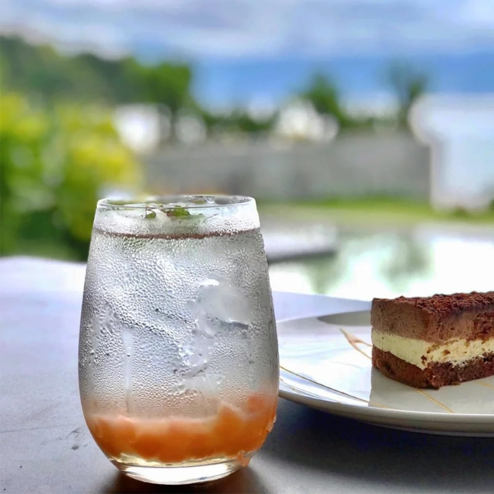 Набір пластикових склянок для напоїв святкові міцні для вечірок 6 шт. 350 мл - фото 7 Набір пластикових склянок для напоїв святкові міцні для вечірок 6 шт. 350 мл - фото 7