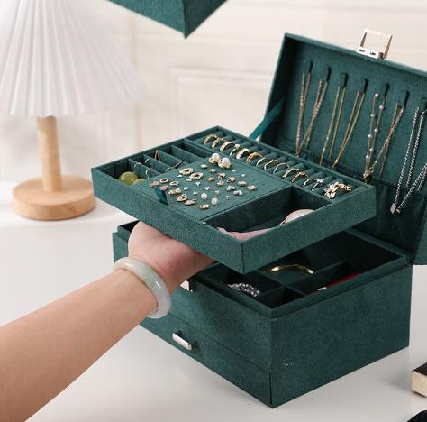 Органайзер для біжутерії та прикрас 15022 11,5х17х24,5 см Зелений (5002600) - фото 5 Органайзер для біжутерії та прикрас 15022 11,5х17х24,5 см Зелений (5002600) - фото 5