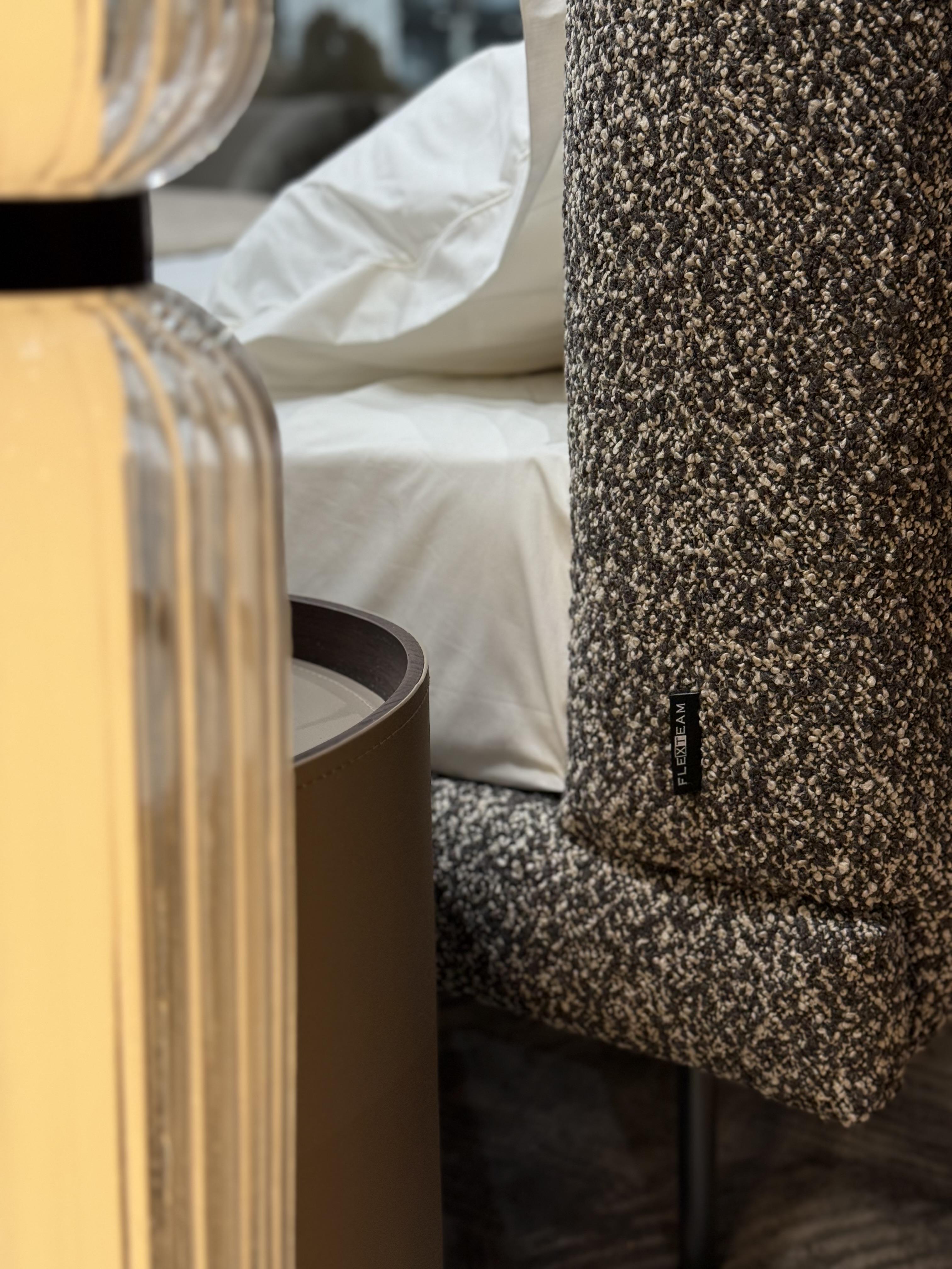 Кровать LEONARD на ножках под матрас 180x200 см (LEOL180T) - фото 7 Кровать LEONARD на ножках под матрас 180x200 см (LEOL180T) - фото 7