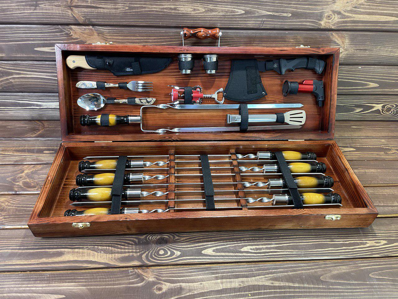 Набор шампуров Grill Red в кейсе (10612407)