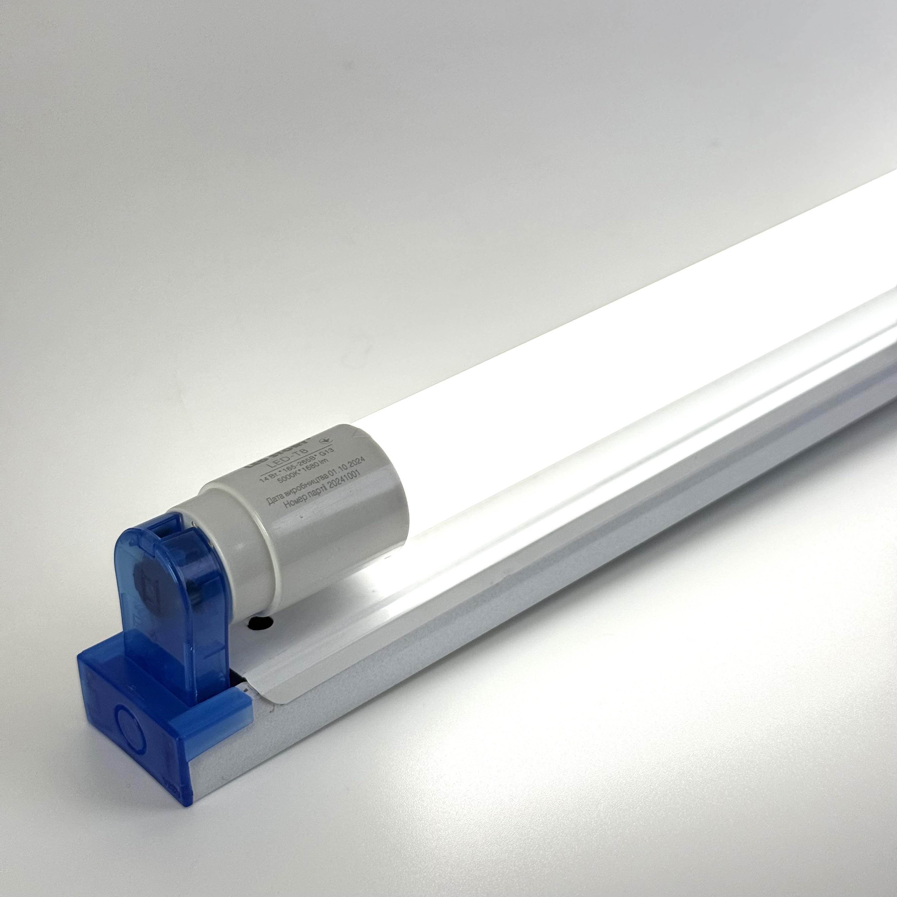 LED-світильник для розсади Led Story з лампою Т8 G13 5000К 1680 Лм 13 Вт 0,9 м (37368730)