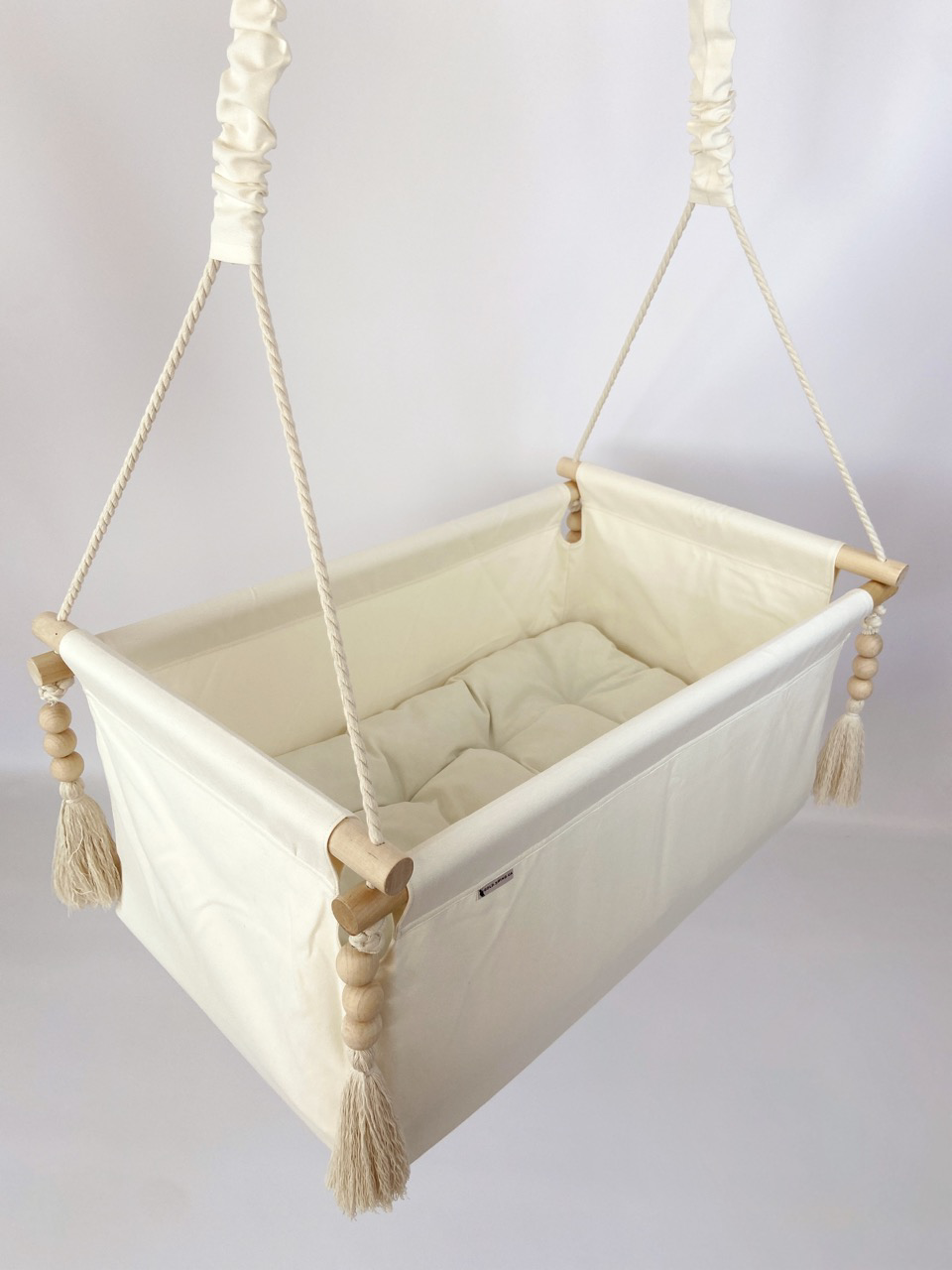 Подвесные детские качели Люлька из водоотталкивающей ткани Молочный (gs-8702)