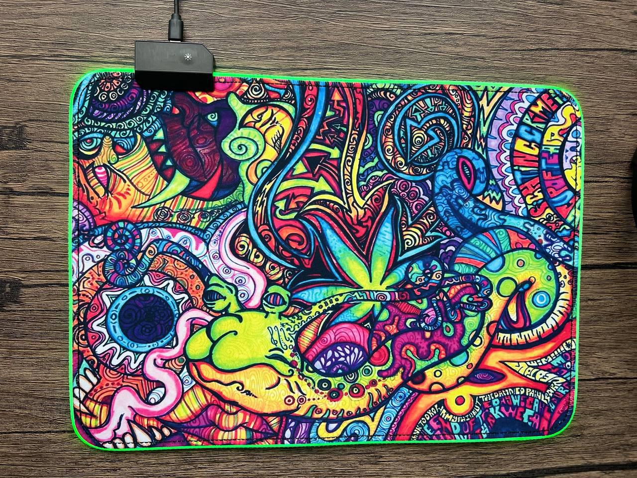 Коврик для мыши с подсветкой RGB Speed 250x350x4 мм (3502504) - фото 2 Коврик для мыши с подсветкой RGB Speed 250x350x4 мм (3502504) - фото 2