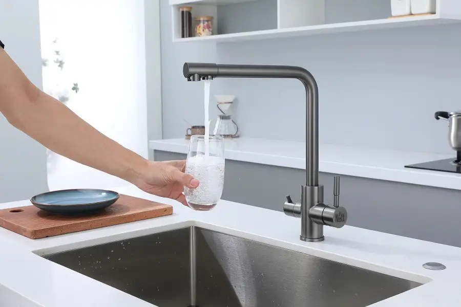 Смеситель для кухни Nett FGr-33 Frosh с подключением к фильтру Графитовый (NET-034020) - фото 2 Смеситель для кухни Nett FGr-33 Frosh с подключением к фильтру Графитовый (NET-034020) - фото 2