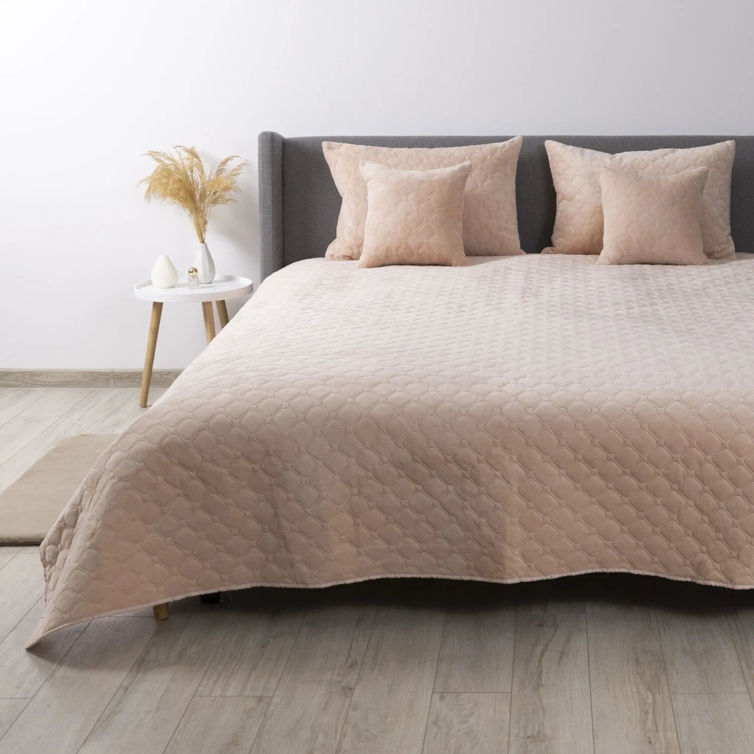 Покрывало велюровое ТЕП VELOUR Ромб круглый 240x260 Пудровый (8380) Покрывало велюровое ТЕП VELOUR Ромб круглый 240x260 Пудровый (8380)