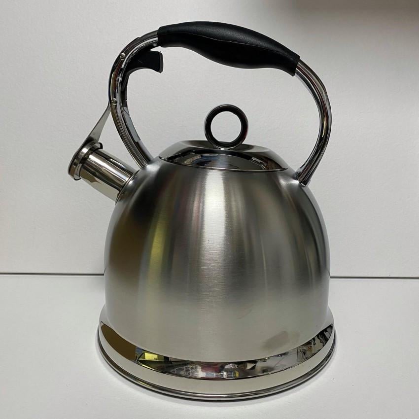 Чайник Maestro MR-1334 из нержавеющей стали 2,9 л со свистком MR-1334 (2660717880) Чайник Maestro MR-1334 из нержавеющей стали 2,9 л со свистком MR-1334 (2660717880)
