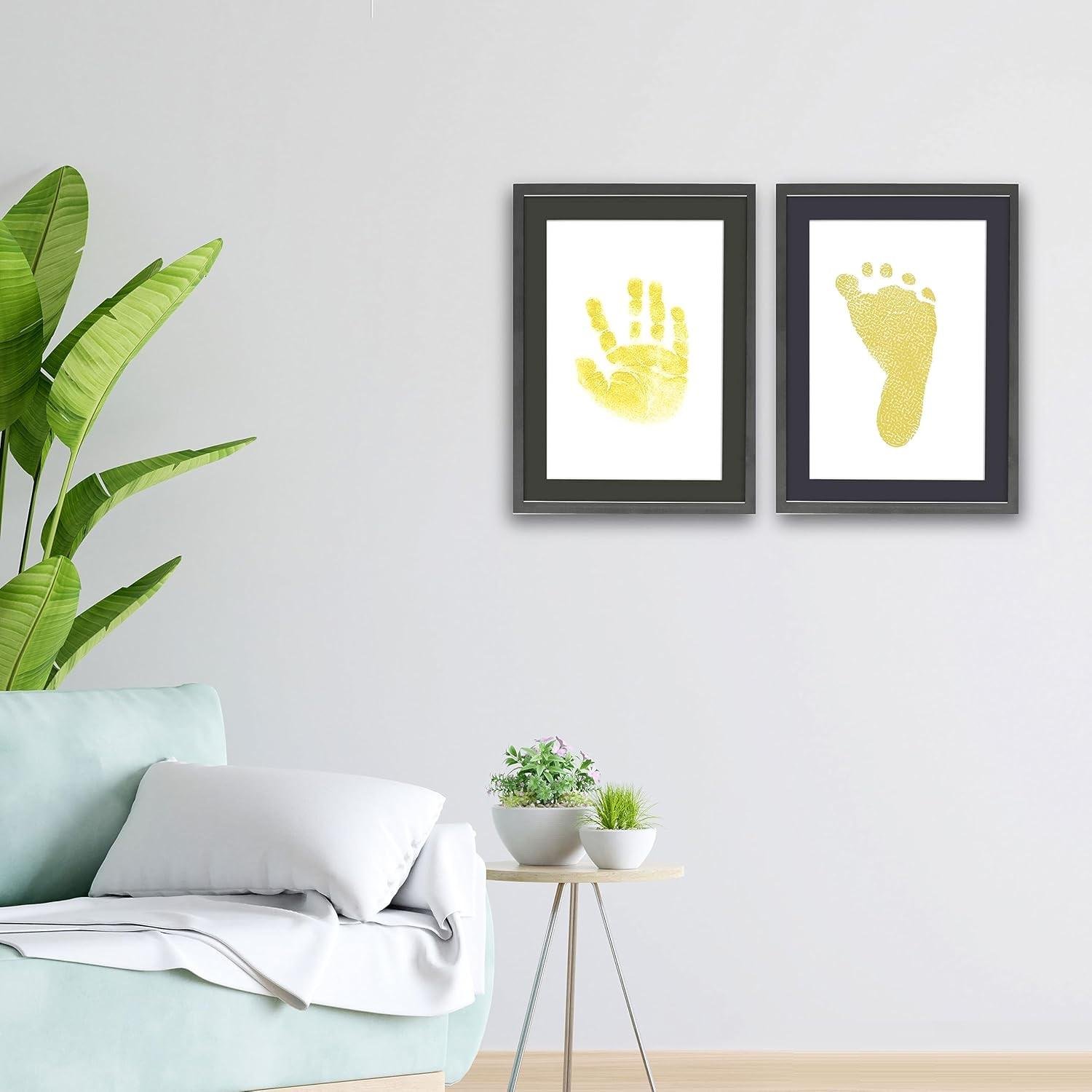 Набор для создания отпечатков детских ручек и ножек Желтый (20296) - фото 5 Набор для создания отпечатков детских ручек и ножек Желтый (20296) - фото 5