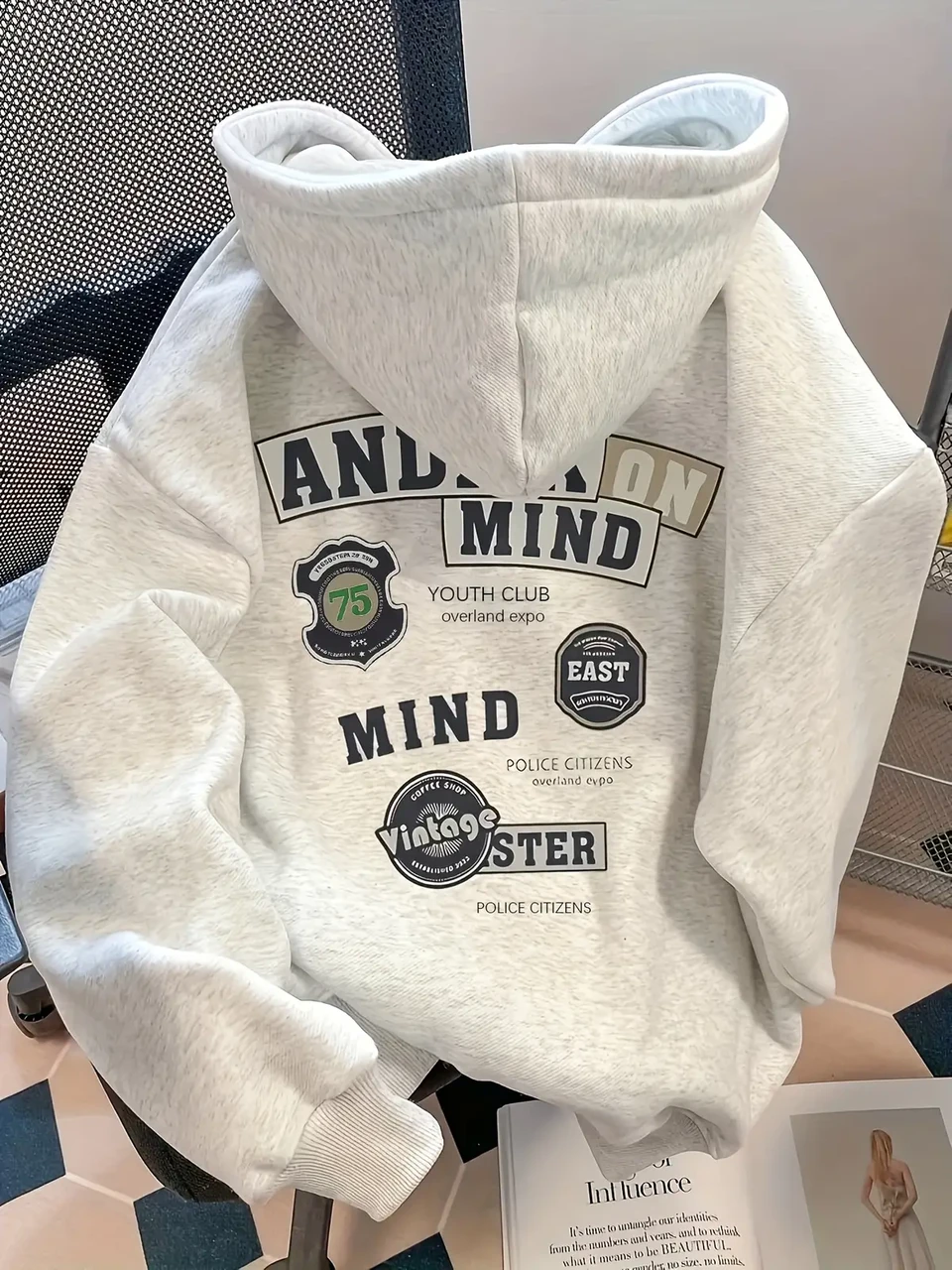 Худи женское с принтом Pin-000-2775 S Серый (2700265416)