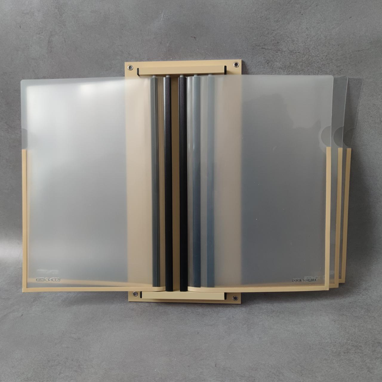 Стенд-книжка Економ на 5 кишень без заголовку Бежевий (2067315267) Стенд-книжка Економ на 5 кишень без заголовку Бежевий (2067315267)