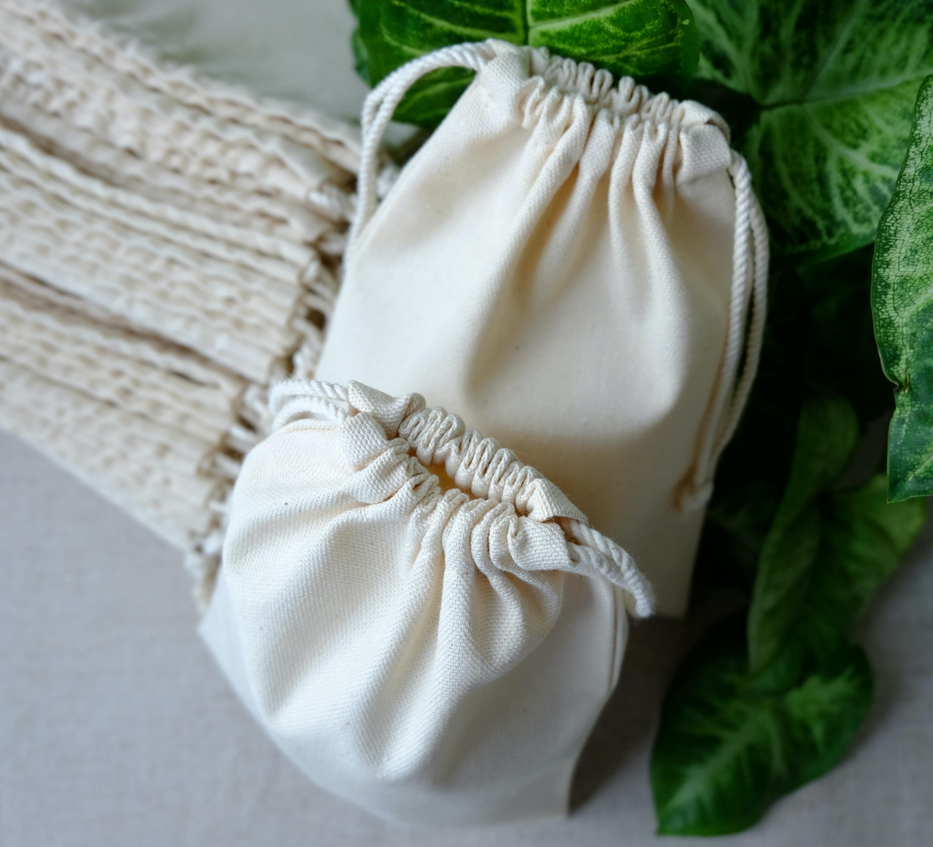 Мішок щільний для зберігання та пакування 20х15 см Бежевий (29116760) - фото 4 Мішок щільний для зберігання та пакування 20х15 см Бежевий (29116760) - фото 4