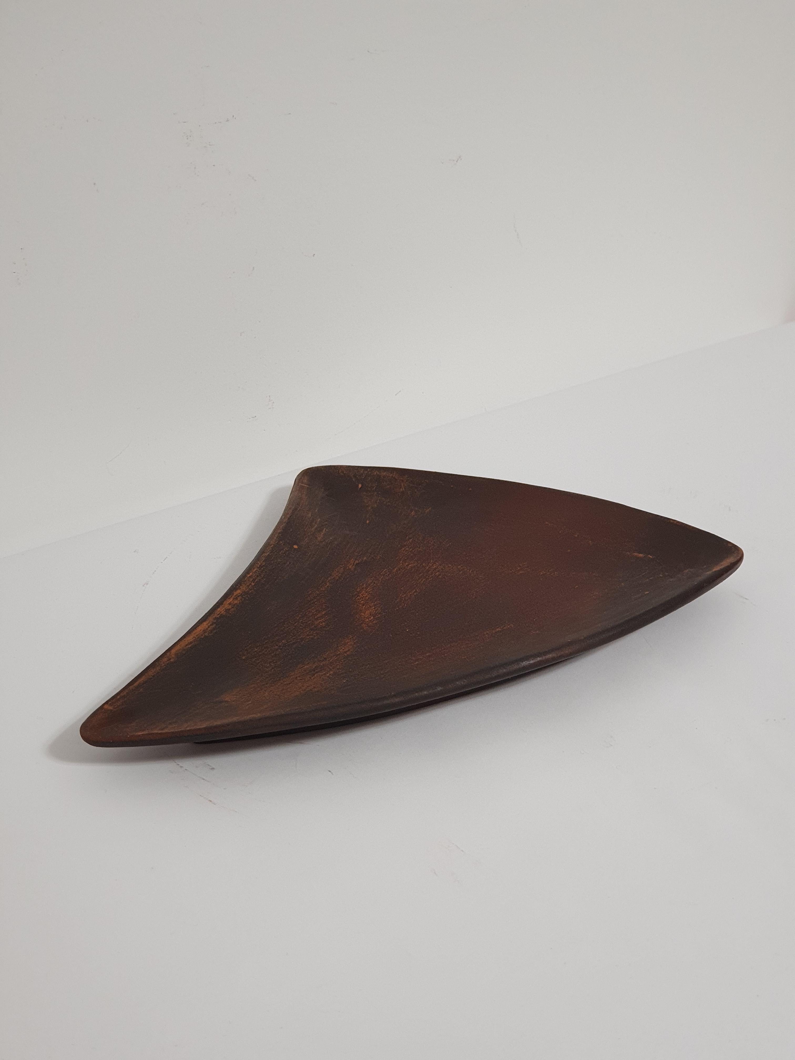 Тарілка десертна, треугольная з червоної глини (3894) - фото 2 Тарілка десертна, треугольная з червоної глини (3894) - фото 2