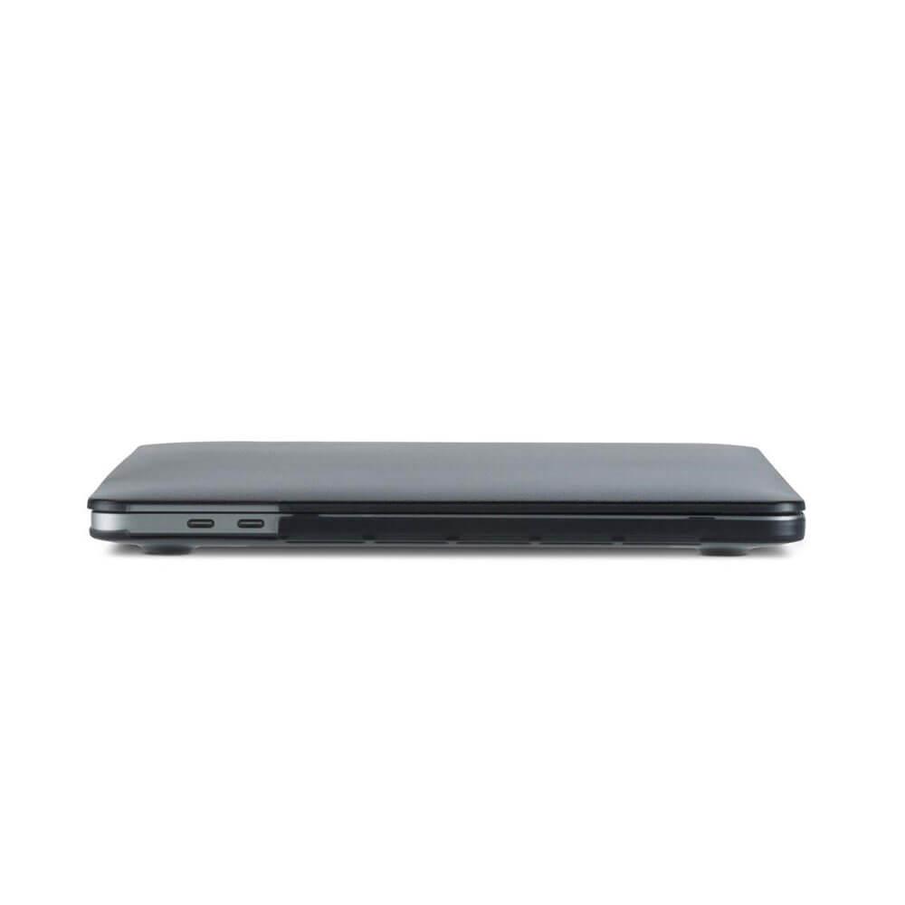Чехол Incase Hardshell Dots Case (INMB200629-BLK) - фото 3 Чехол Incase Hardshell Dots Case (INMB200629-BLK) - фото 3