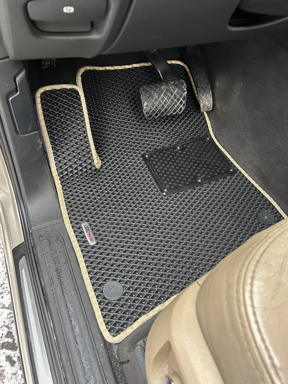 Автокилимки в салон EVA для Audi Q7 2006-2015 (1431815535)