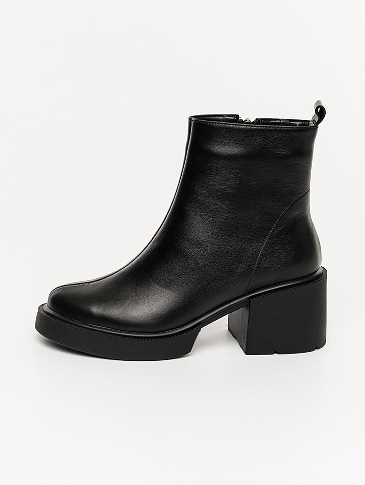 Ботинки женские Yuki ЦБ-00222428 р. 38 Черный (SKT000915228)