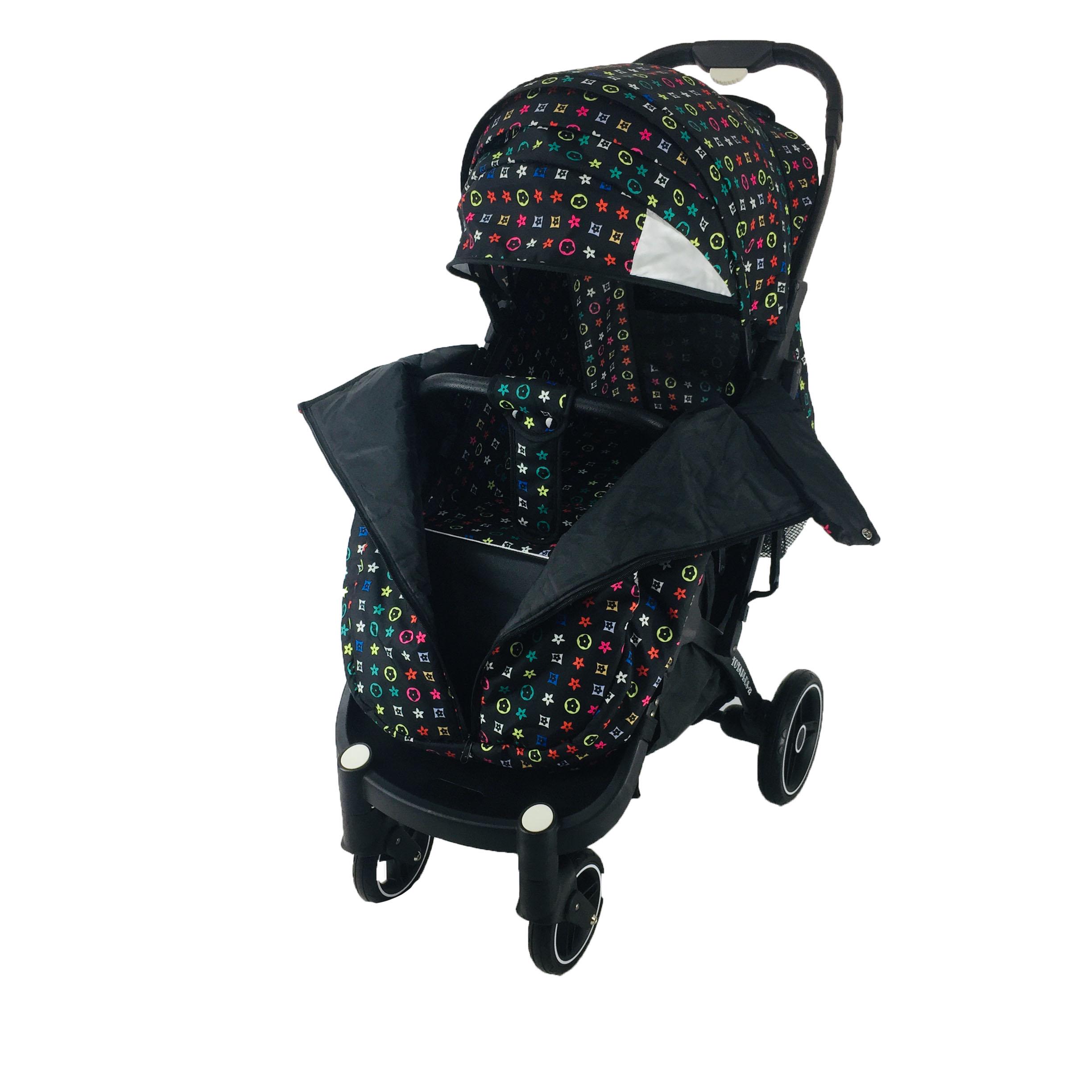 Коляска Yoya Plus Pro-22 LV Black з дощовиком на чорній рамі Чорно-зелений (01125020211)