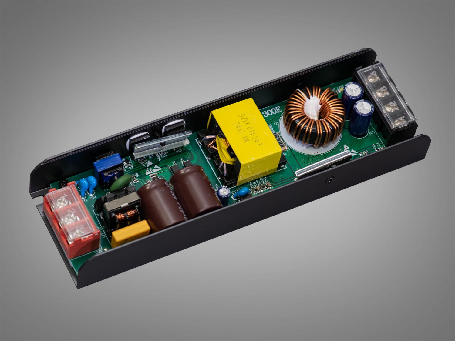 Блок живлення для LED стрічки 24 В 300 Вт 12,5А (PPF-A300w-24 В) - фото 3 Блок живлення для LED стрічки 24 В 300 Вт 12,5А (PPF-A300w-24 В) - фото 3