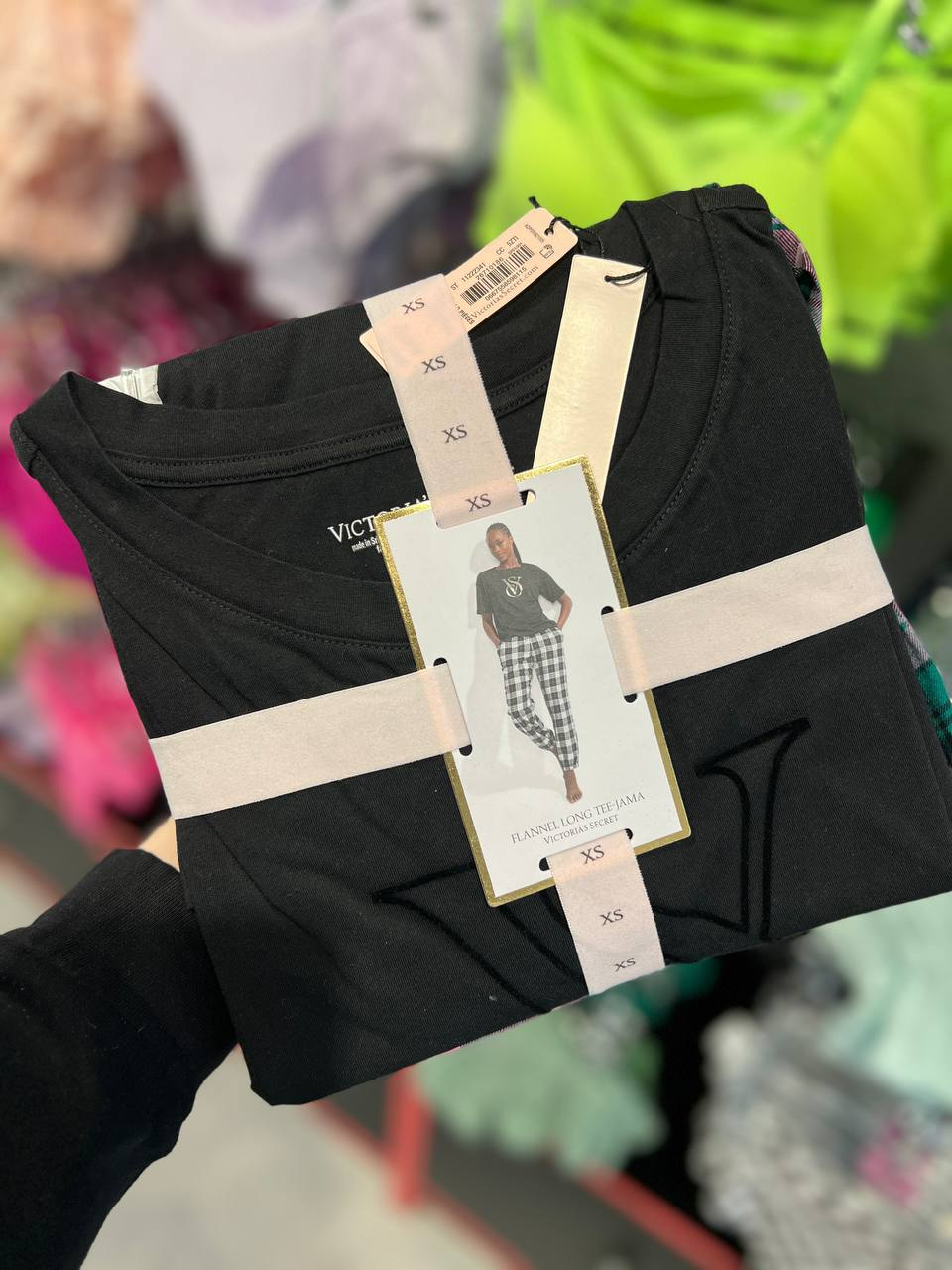 Піжама жіноча Victoria's Secret Flannel Jogger Tee-Jama Set фланель/котон M Чорний з зеленим (17529258) - фото 5