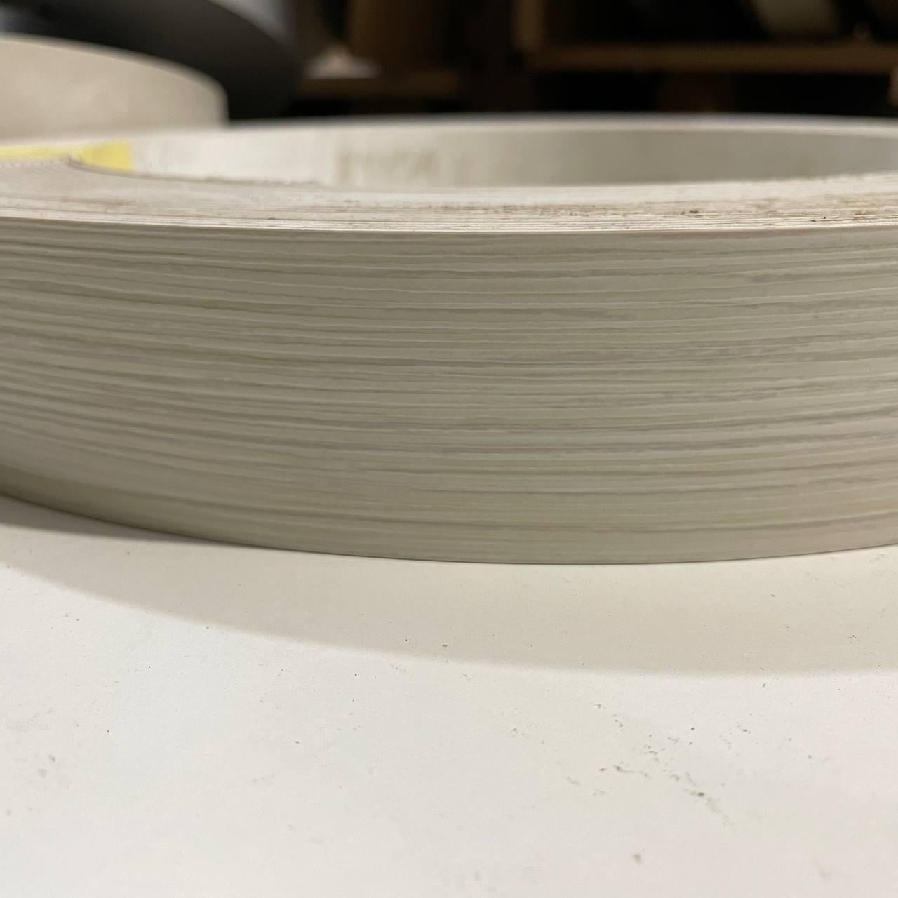 Кромка ПВХ Maag 42x2,0 D10/5 Сосна норвежская (8141) Кромка ПВХ Maag 42x2,0 D10/5 Сосна норвежская (8141)