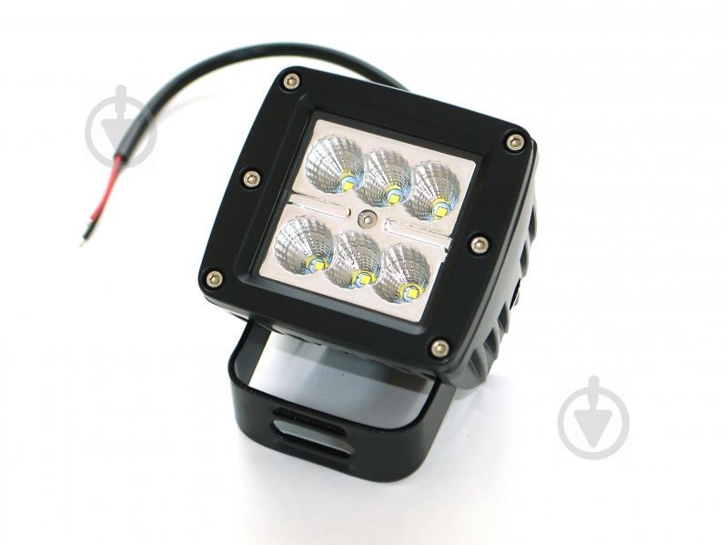 Светодиодная фара AllLight 15type 18W 6chip EPISTAR spot 9-30V Светодиодная фара AllLight 15type 18W 6chip EPISTAR spot 9-30V