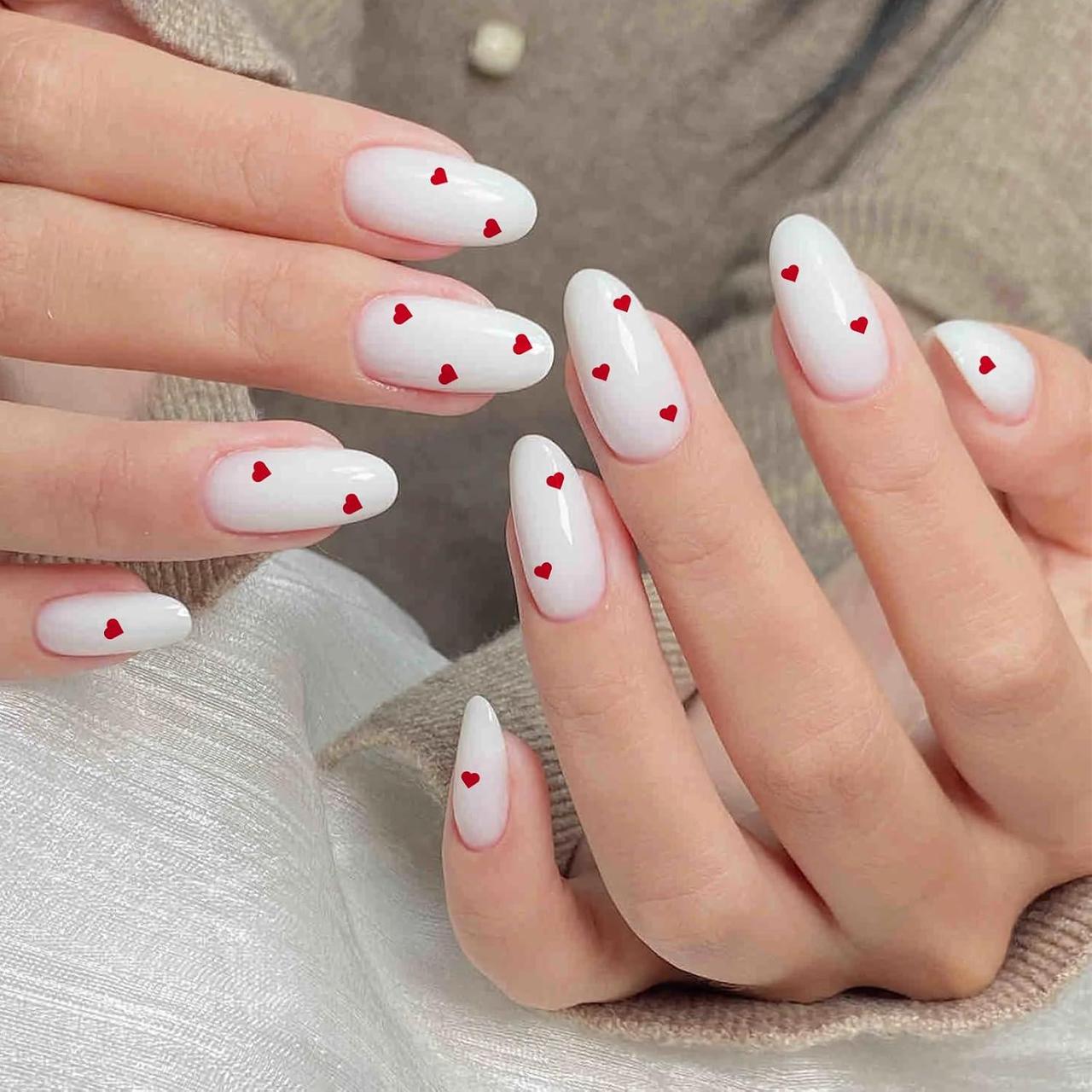 Накладные ногти c сердечками миндаль с клеевыми пластинами 24 шт. Молочный с красным - фото 4 Накладные ногти c сердечками миндаль с клеевыми пластинами 24 шт. Молочный с красным - фото 4