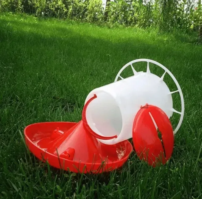 Кормушка бункерная для птицы на 6 кг - фото 3 Кормушка бункерная для птицы на 6 кг - фото 3