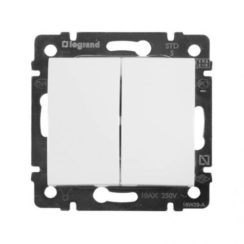 Выключатель двухклавишный Legrand Valena Classic 10АХ 250 Белый