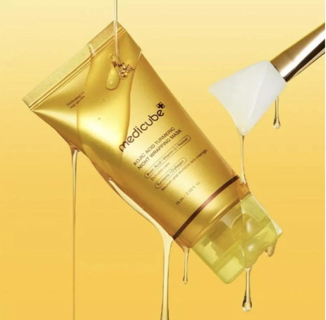 Маска нічна з койєвою кислотою Та куркумою Medicube Kojic Acid Turmeric Night Wrapping Mask 75 мл (34466469)